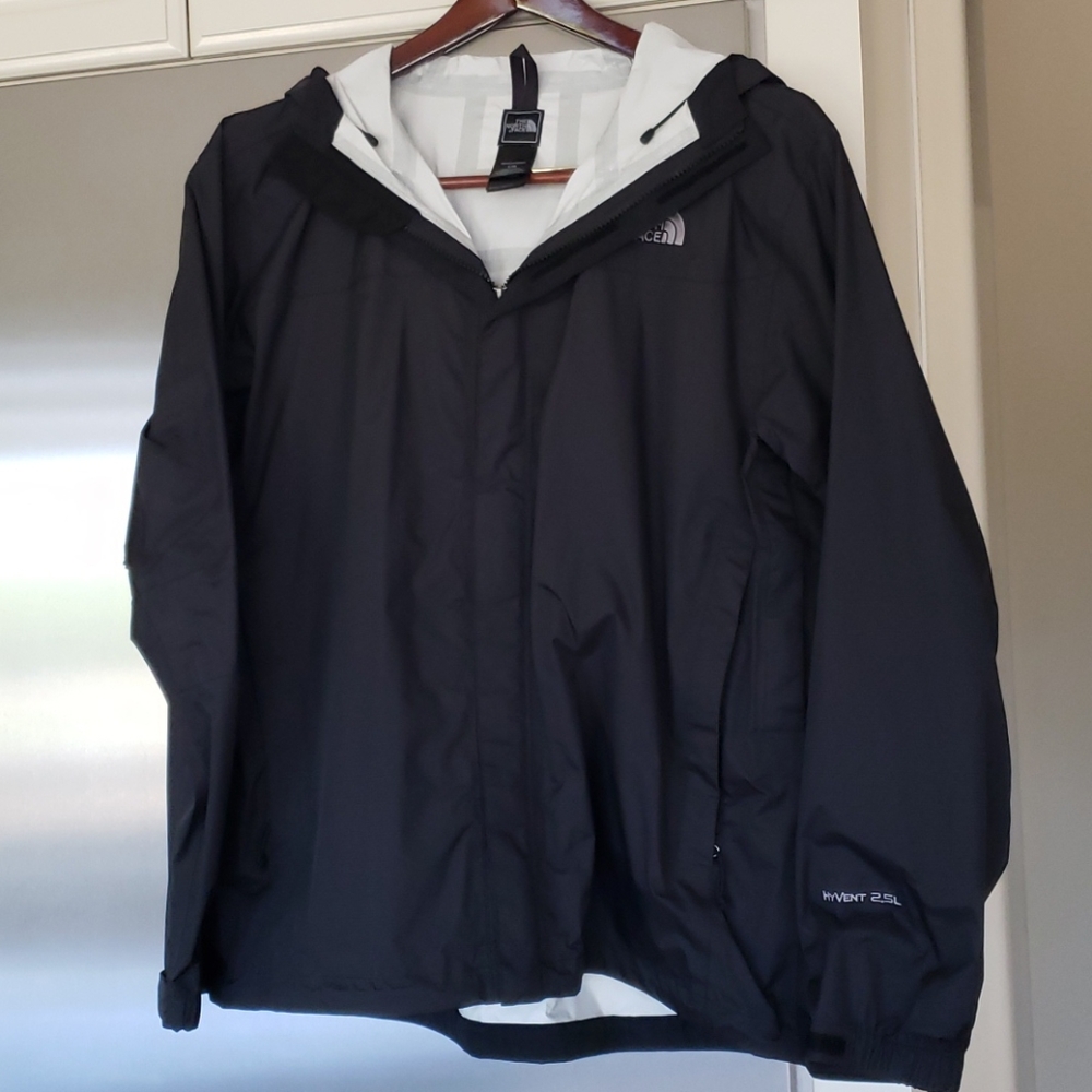 The North Face Men's Windbreaker - Large